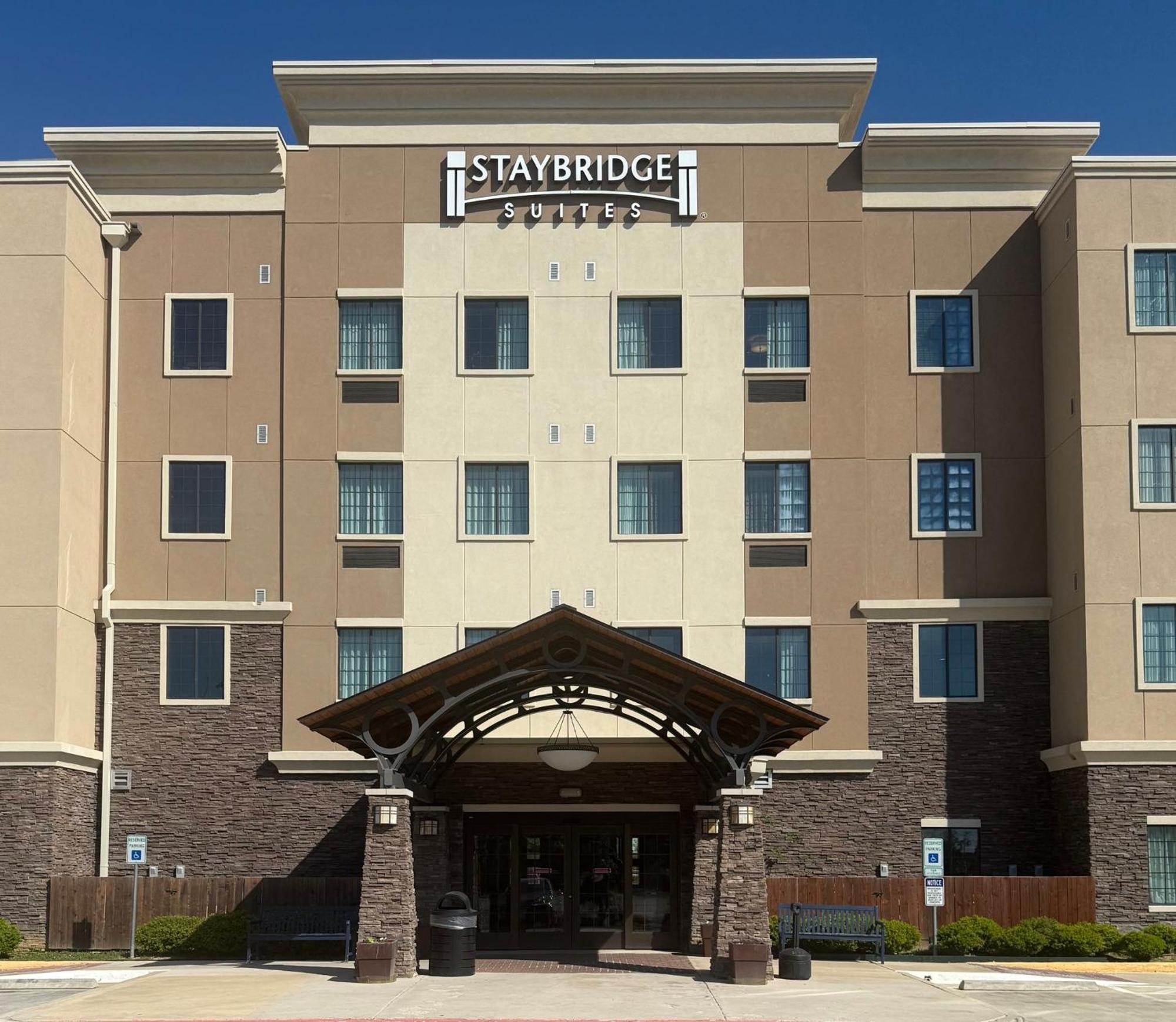 Staybridge Suites - Denton By Ihg Esterno foto